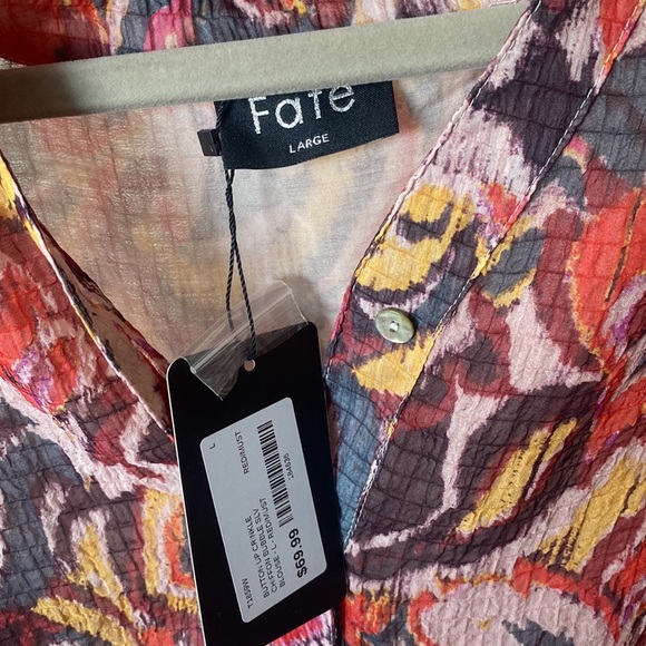 Fate Button Up Blouse - Picture 5 of 5